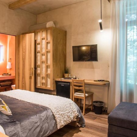 «Σκλάβας Χνάρι» Παραδοσιακός Ξενώνας Apartamento Magouliana Exterior foto