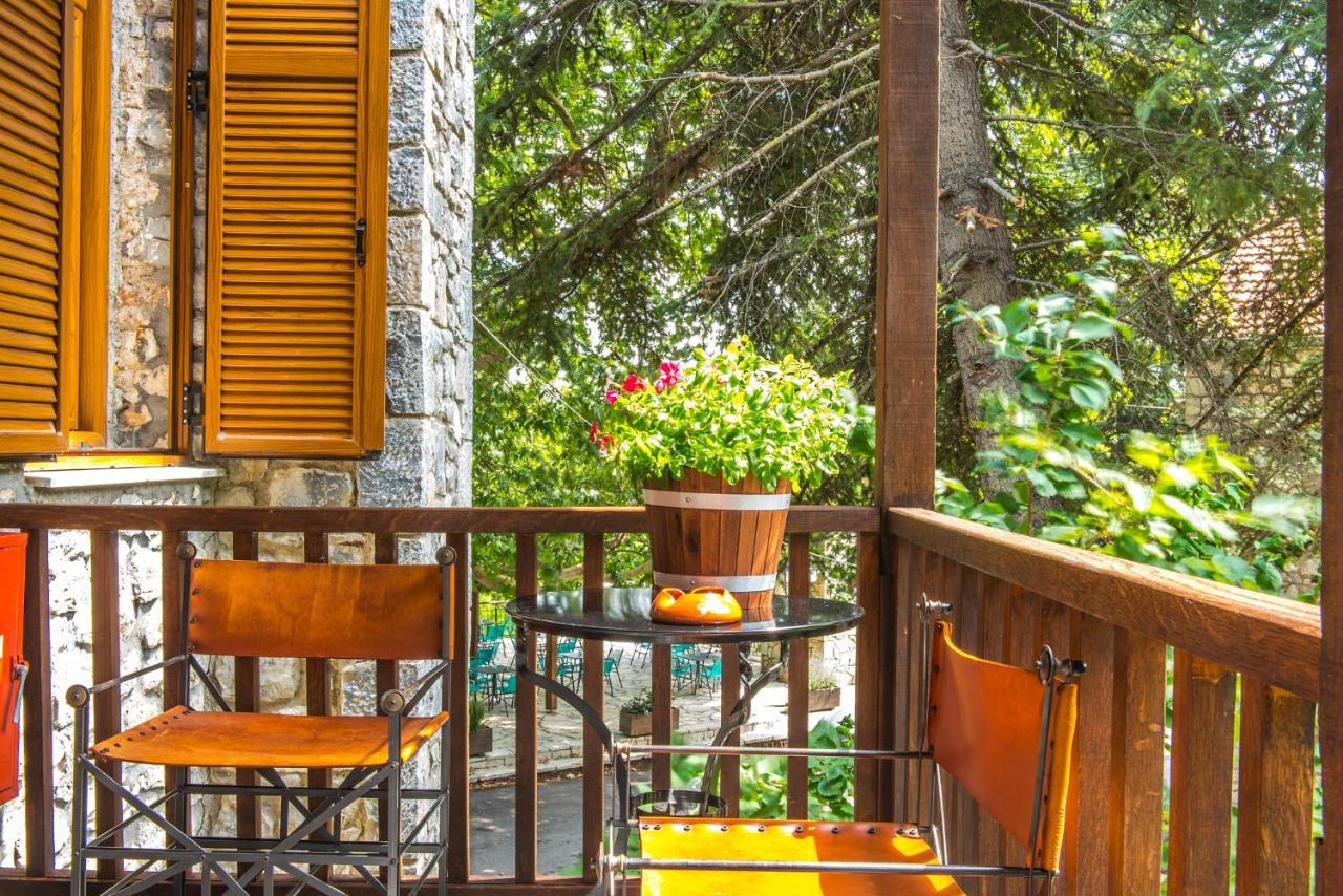 «Σκλάβας Χνάρι» Παραδοσιακός Ξενώνας Apartamento Magouliana Exterior foto
